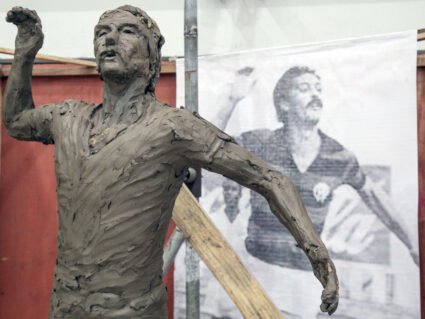 Estátua de Sicupira, ídolo do Athletico, será inaugurada em Curitiba
