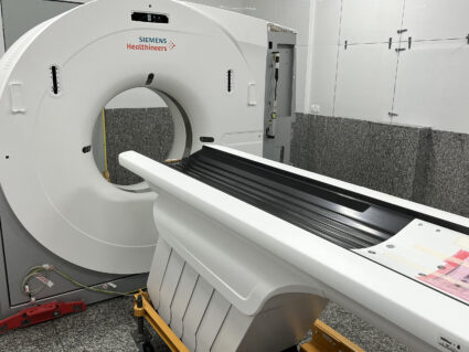 Hospital do Trabalhador recebe novos aparelhos de tomografia
