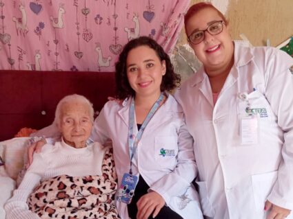 Serviço de saúde a domicílio já atendeu mais de 80 mil pacientes em Curitiba